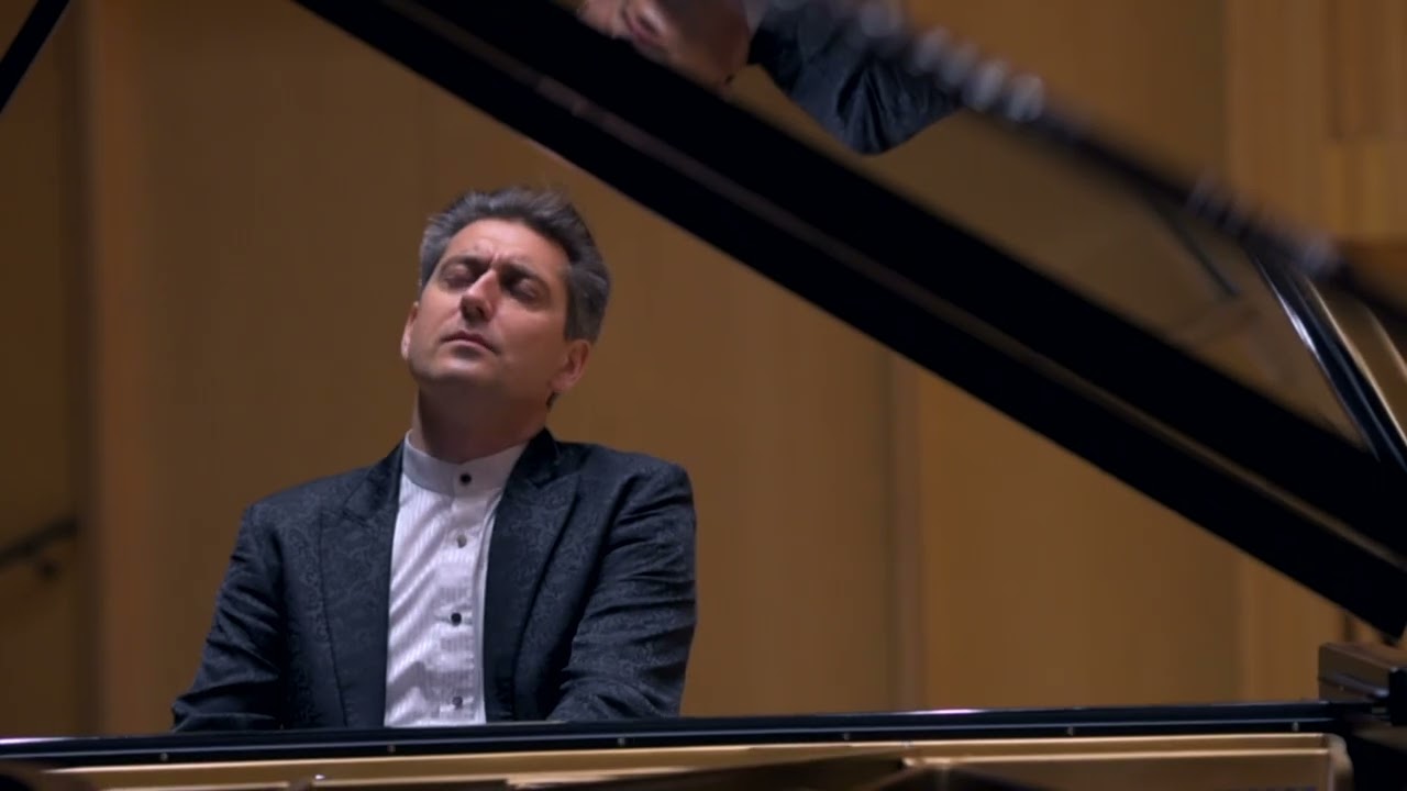 Sudbin plays Scriabin Mazurka Op. 25 No. 3 in E minor