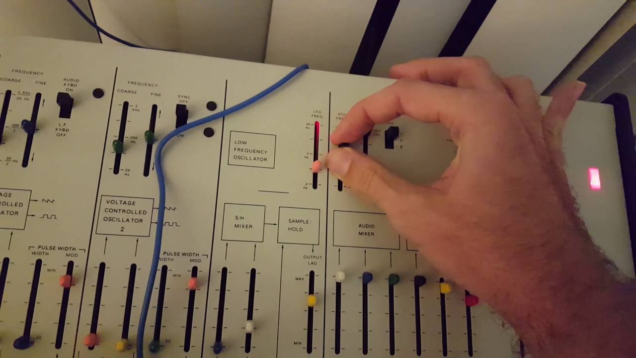 Dirty One-Handed SQ-1 Korg Arp Odyssey Techno Jam