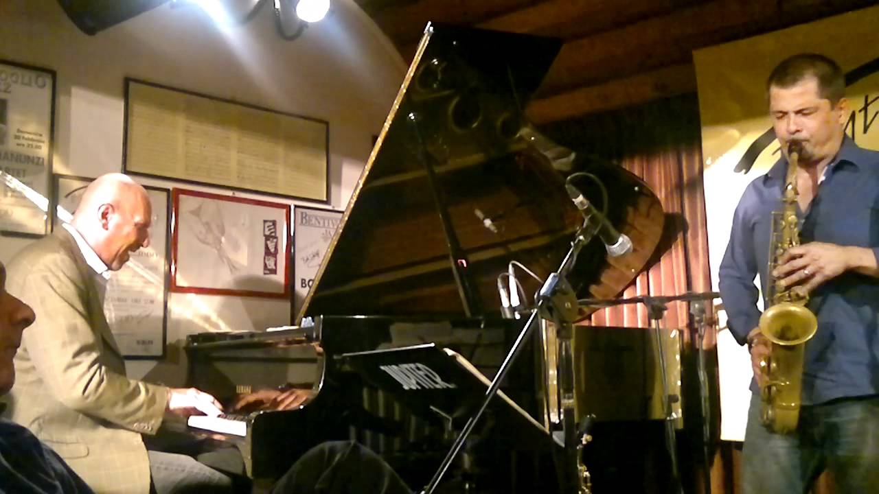 Dado Moroni / Rosario Giuliani / Joe Locke Trio 