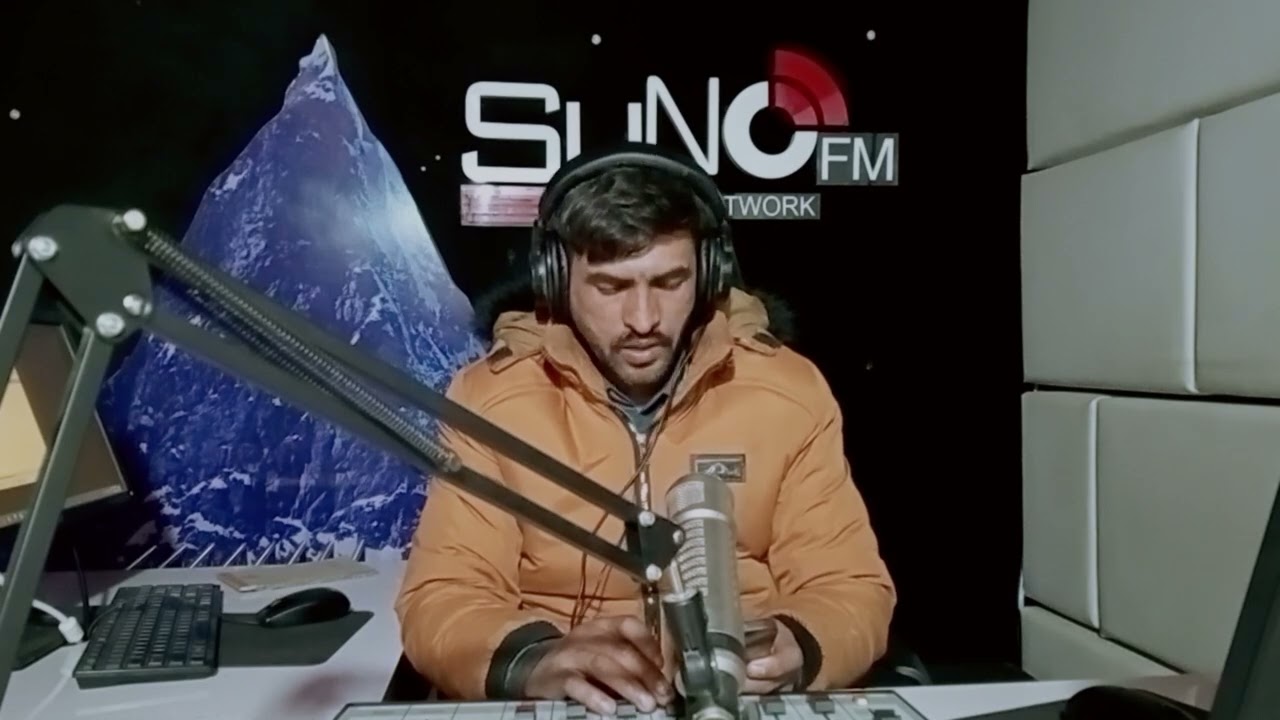 شام کے چھے بجے ہیں زاہد حسین سے خبریں سنیئے 