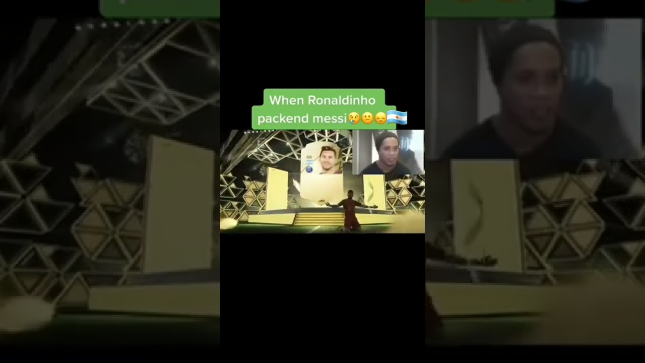 Ronaldinho packend messi