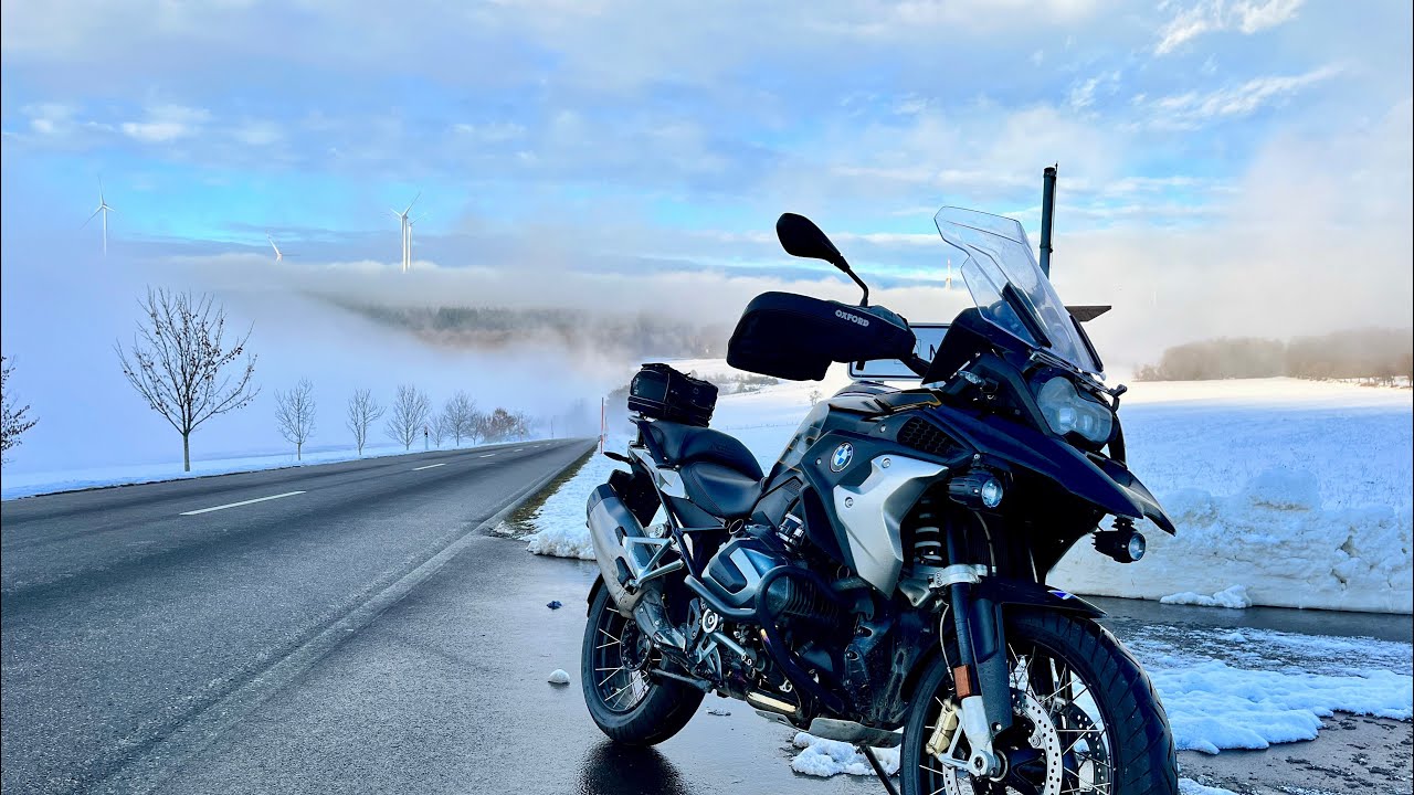 Motorrad Fahren im Winter - Stulpen f&uuml;r warme und trockene H&auml;nde