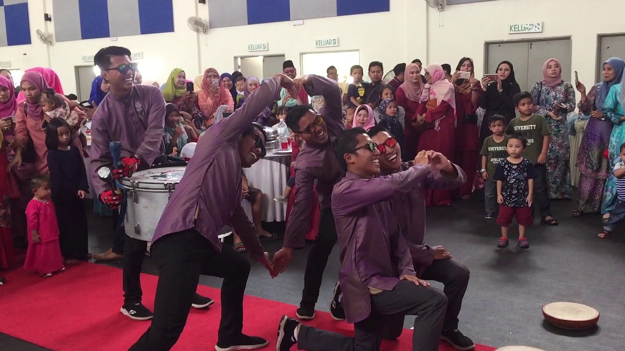 Amalina versi kompang. Kasi tengok!