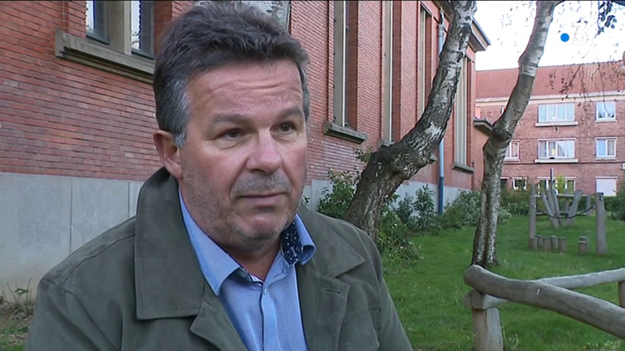 Bruno Robin, directeur d'&eacute;cole : 