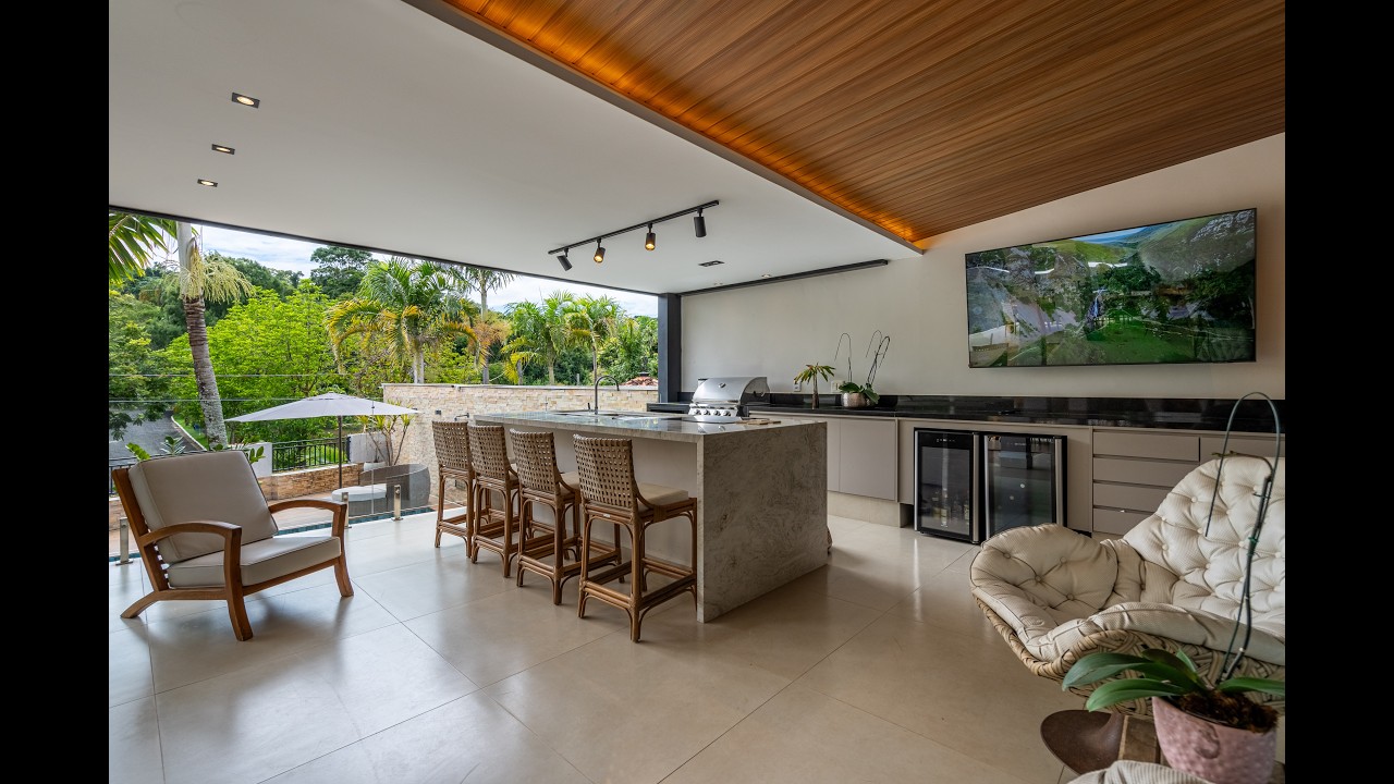 Casa de Alto Padrão a venda no Condomínio Jardim Botânico em Sousas Campinas.