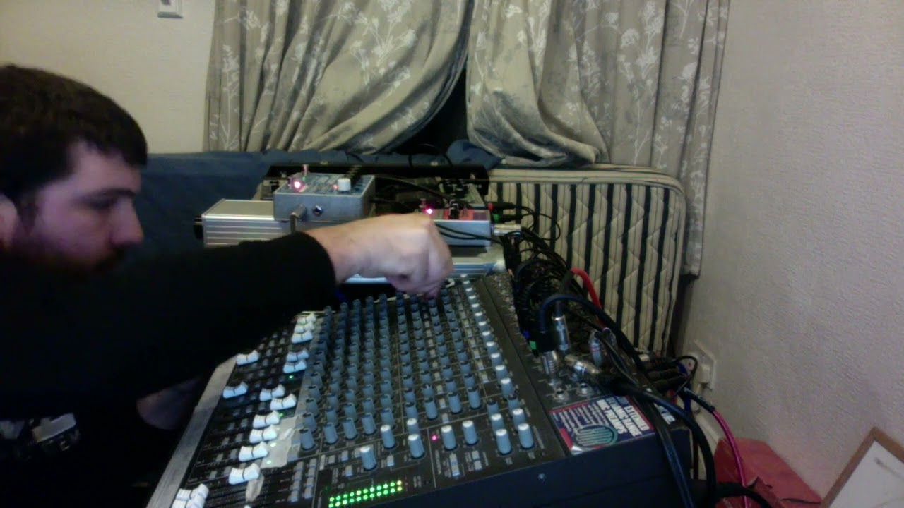 Roots Makers Ft Kapena Mokiao - There She Goes Duburban Dub Mix