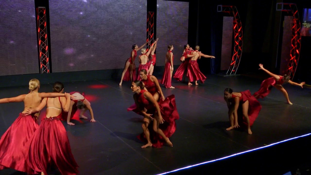 Dancers Edge- 2018 Senior Large Group Lyrical 