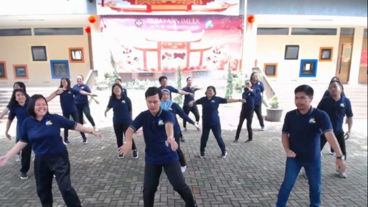Flashmob  "Satu per Satu Diberkati Tuhan"