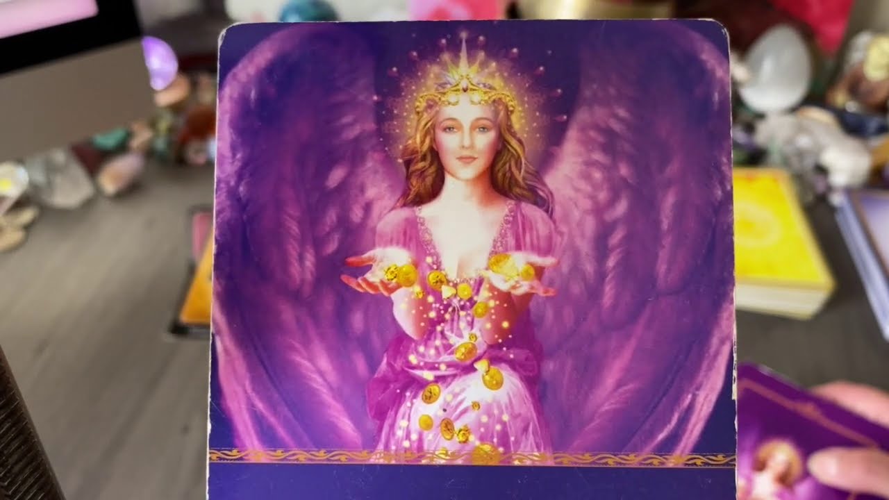 Taurus January 2021 Tarot, Your LIFE IS ABOUT TO CHANGE ! ABUNDANCE !