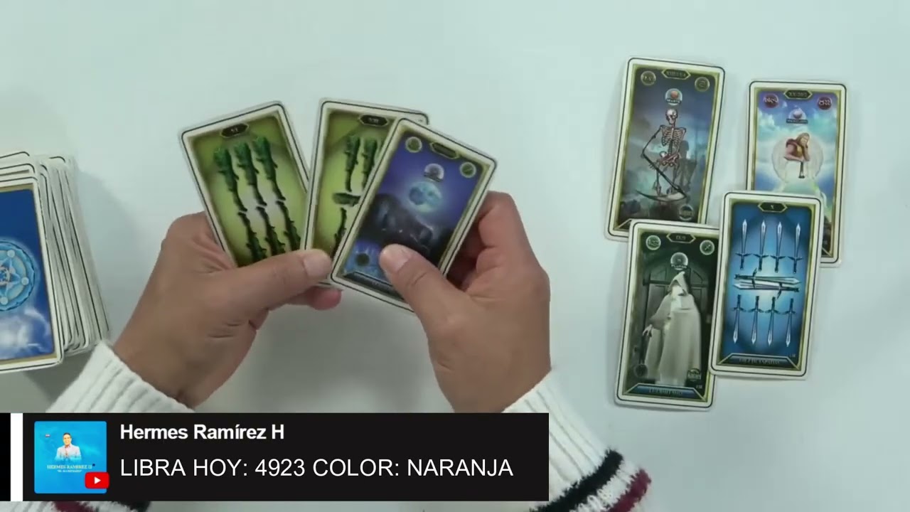 LIBRA HOY: Lo dice el tarot: Est&aacute;s creciendo y eso les incomoda. Su envidia no tiene poder sobre ti