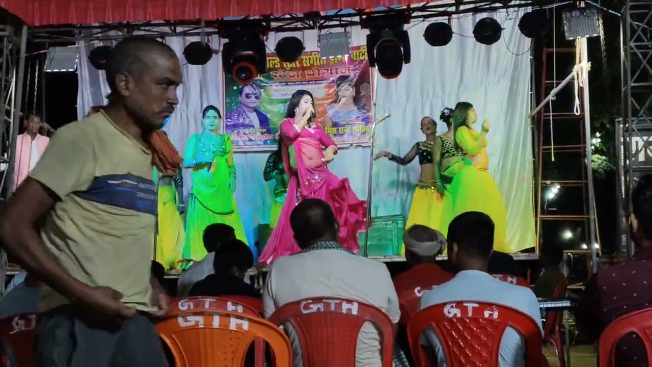 आलम राज गोरखपुरिया का शानदार  प्रोग्राम Aakash gold star drama party jakhira ghughli maharajganj 