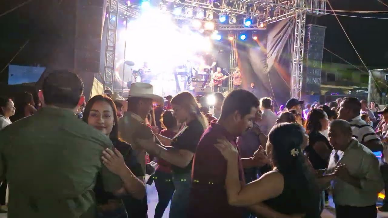 Calixto Méndez gran noche de baile en Monte alto Altamira 06-03-26💃