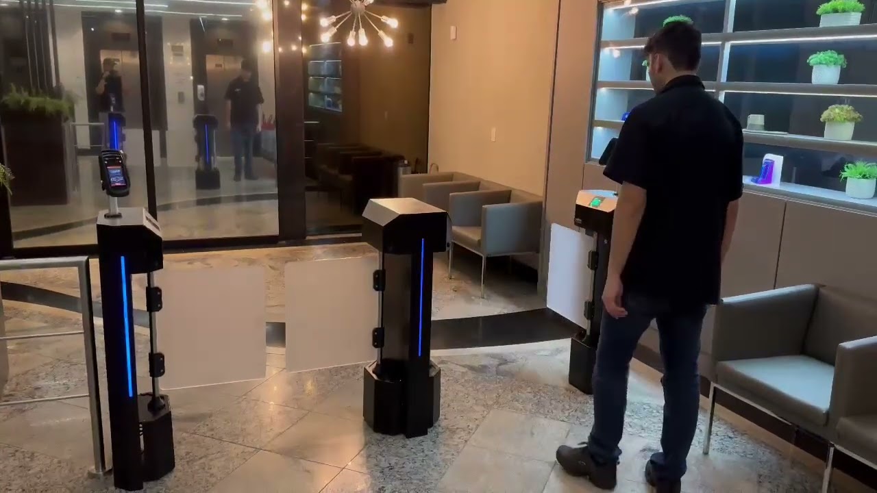Catraca de acesso Flow V9 abertura automático do tipo pivotante com leitor Facial