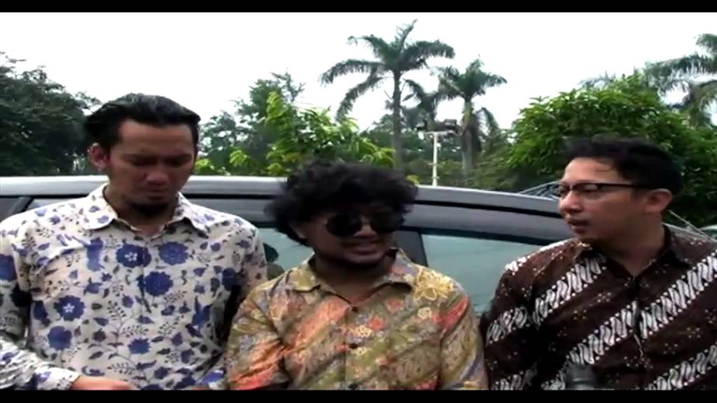 Menikah, Desta Dicela Sahabat