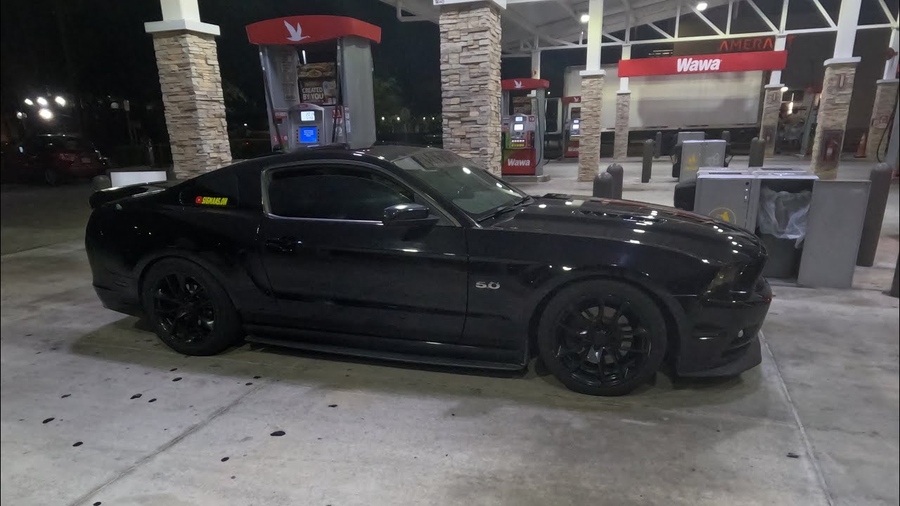 HUGE RIDEOUT/ CAR MEET IN MY FBO 2014 MUSTANG GT🌽