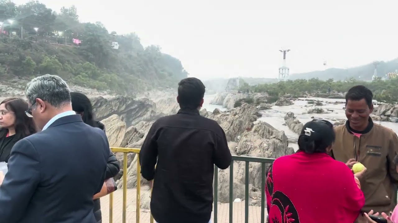 Bhedaghat Jabalpur Vlog | Marble Rocks & Dhuandhar Waterfall | MP Tourism Narmada River 