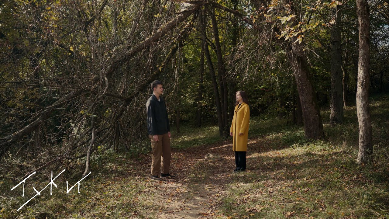 Per karklynaicį || Through the willow grove