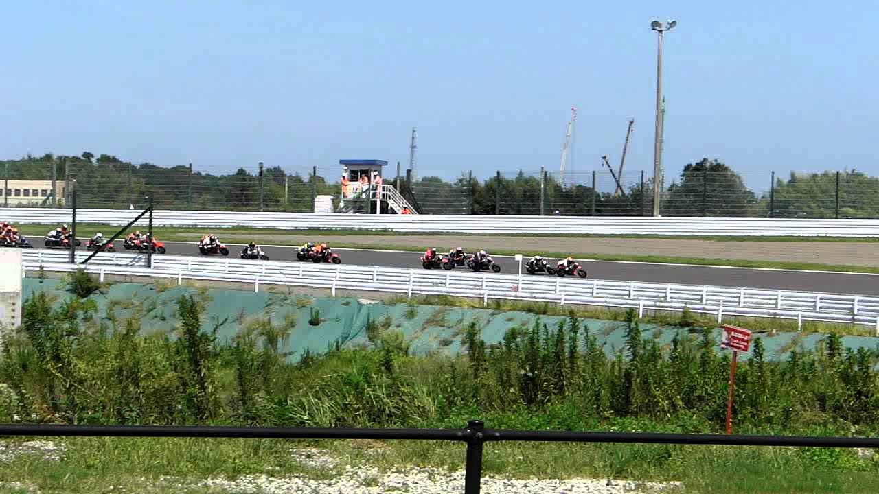 2011鈴鹿ミニモトST４時間耐久レース HOLESHOT!!  土曜日