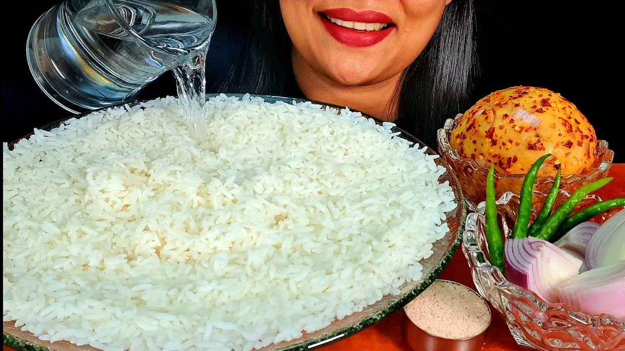 ASMR:COOL COOL WATER RICE WITH SPICY MASHED POTATO+RAW ONION +CHILLI(MUKBANG)||ZAKIA-SPICY ASMR