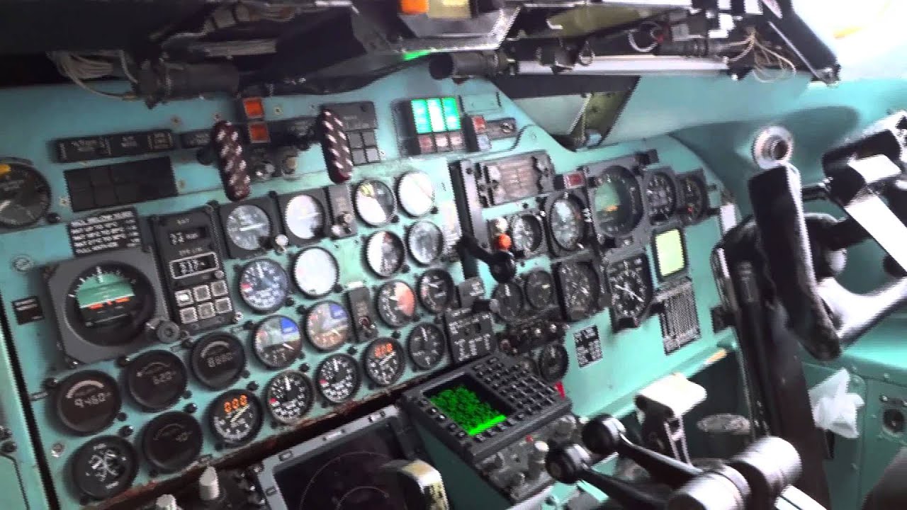 Delta Airlines DC-9-51 [N774NC - 9865] Cockpit