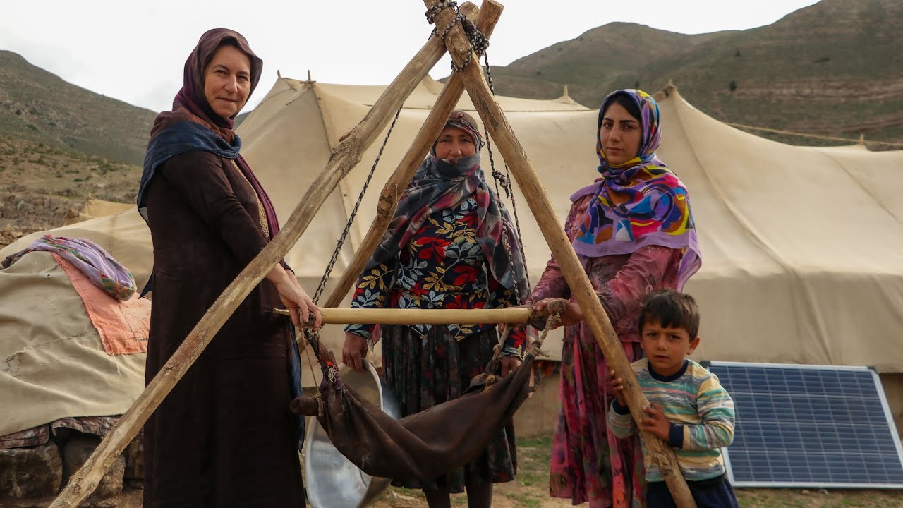 Making Homemade Butter by a Nomadic Woman: a taste of local traditions