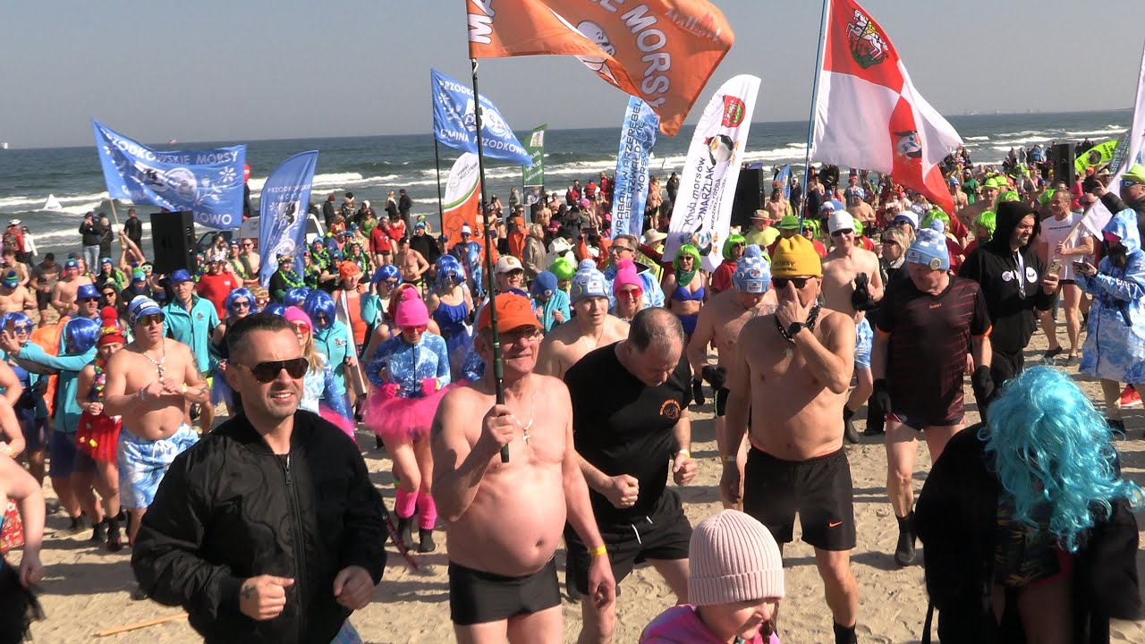 VII Zlot Morsów w Sopocie „Topienie Marzanny”.