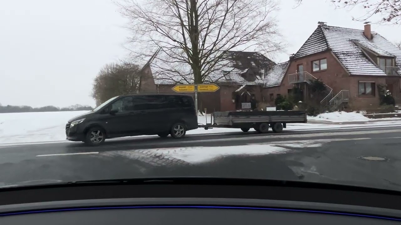 Cool ein Tesla Model Y / Kutenholz nach Bargstedt -5 Grad