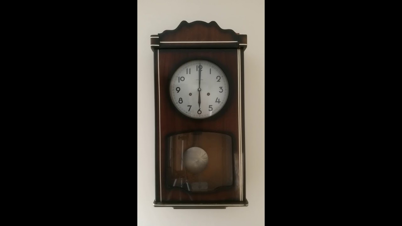 Junghans duvar saati