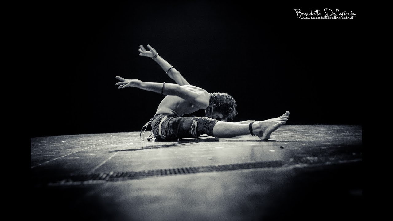 Illan Rivière @ Tales of MYSTERY and HYPNOSIS