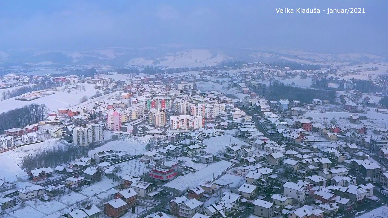 Velika Kladuša pod snijegom