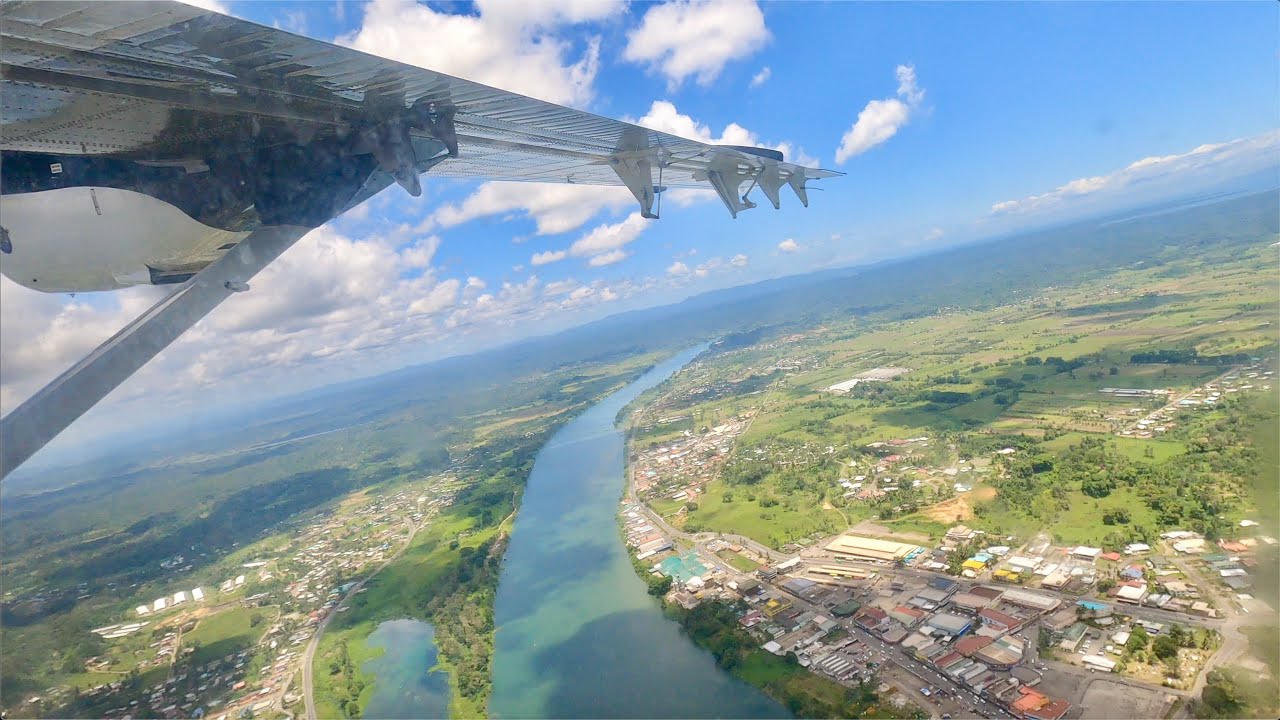 Fiji Link Viking Air DHC-6-400 Twin Otter takeoff from Suva Airport. (4K 60fps GoPro Hero 8 Black)