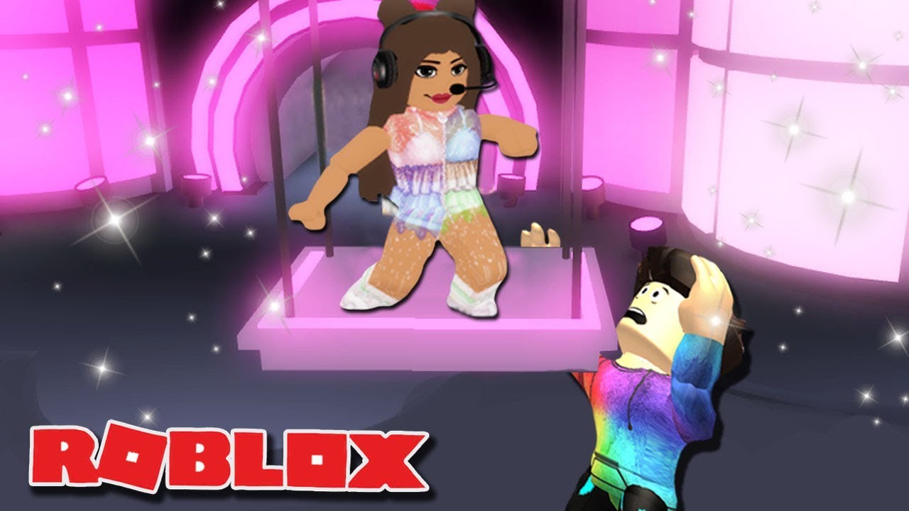 OUR DANCE PERFORMANCE WAS A DISASTER! | Dance Off Fail | Roblox