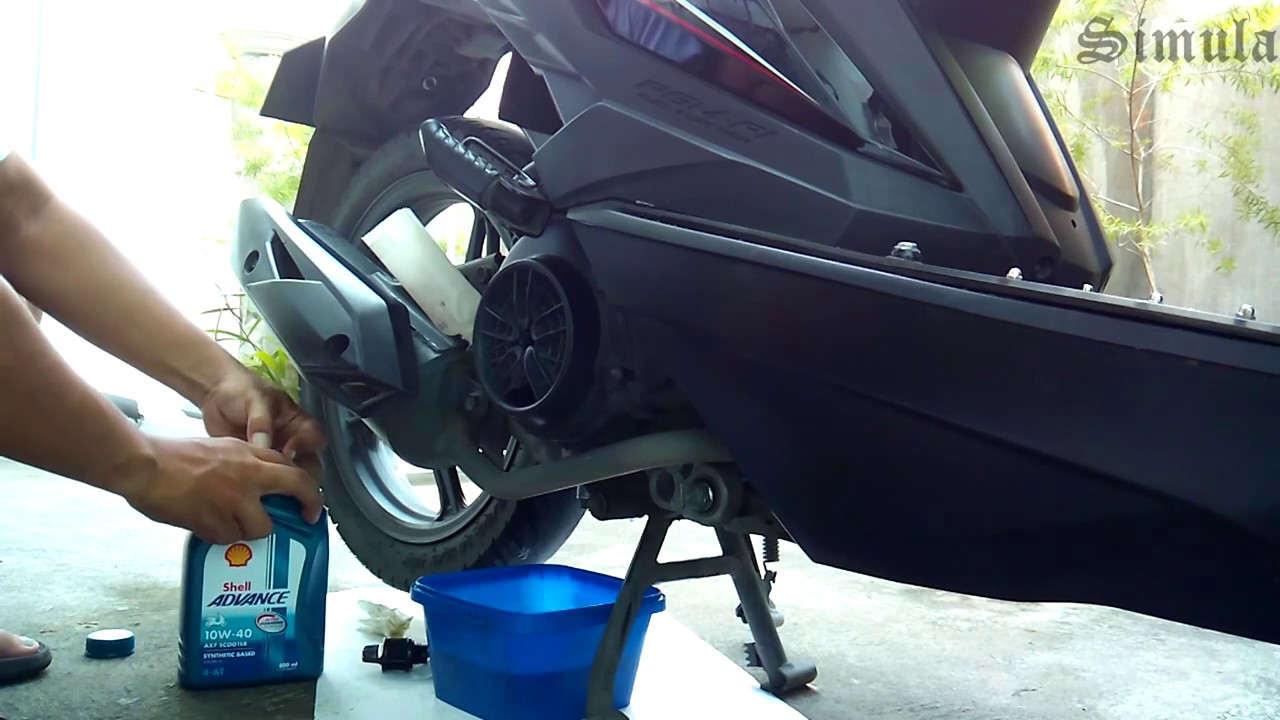 Honda BeAT Fi Engine Oil Change