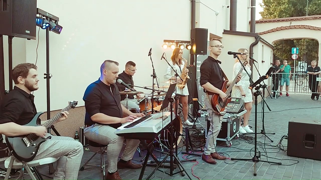 Zespół ZGRAJA  - Pada deszcz ( cover zespołu Akcent NA ŻYWO!)