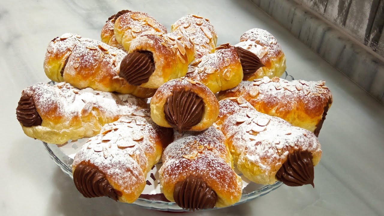 Cônes briochés fourrés fait avec une pâte japonaise بريوش على شكل كورني محشي وصفة بعجينة يابانية