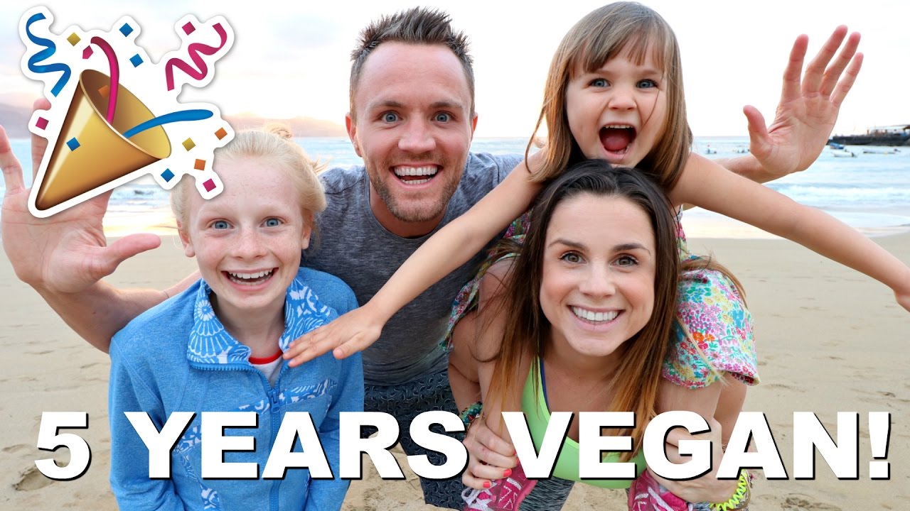 Мы ВЫЖИЛИ, оставаясь веганами 5 лет! | Family Fizz