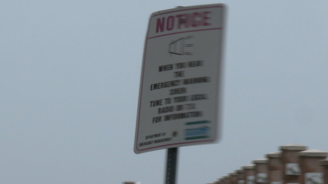 Hurricane Nicole Approaches - Impacts On West Palm Beach & Ft Pierce, FL