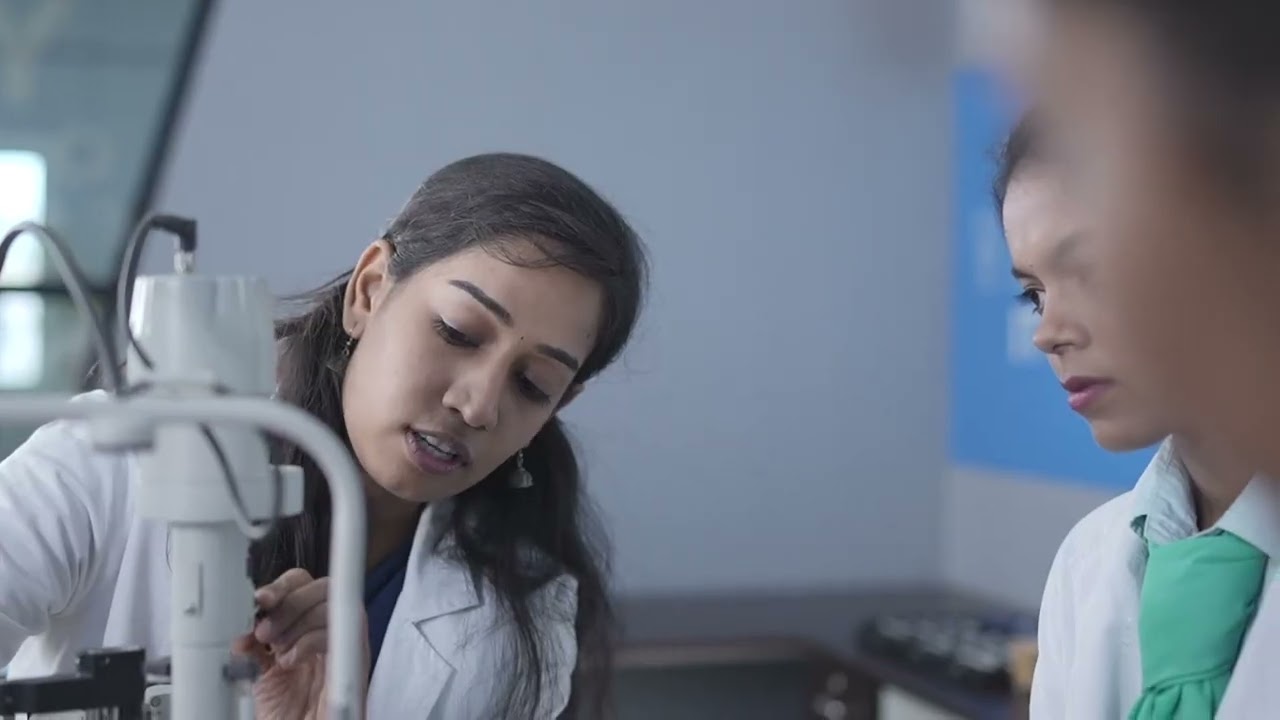 Welcome to our Optometry College! | IIVM College of Optometry