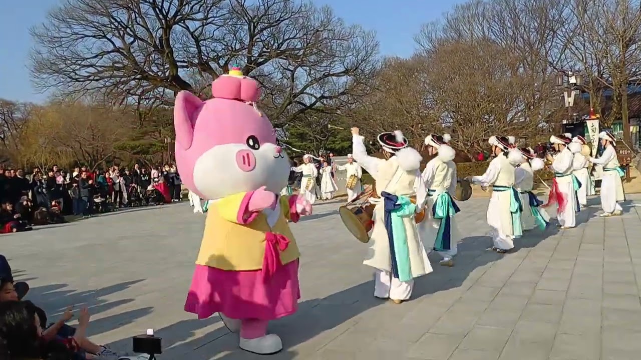 광한루비상임단공연2