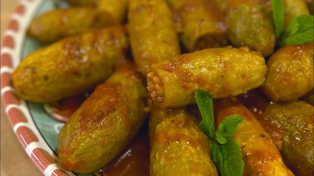 Arabic koussa Mahshi (Stuffed Zucchini Cooked in a tomato sauce)💚.#recipeindescription