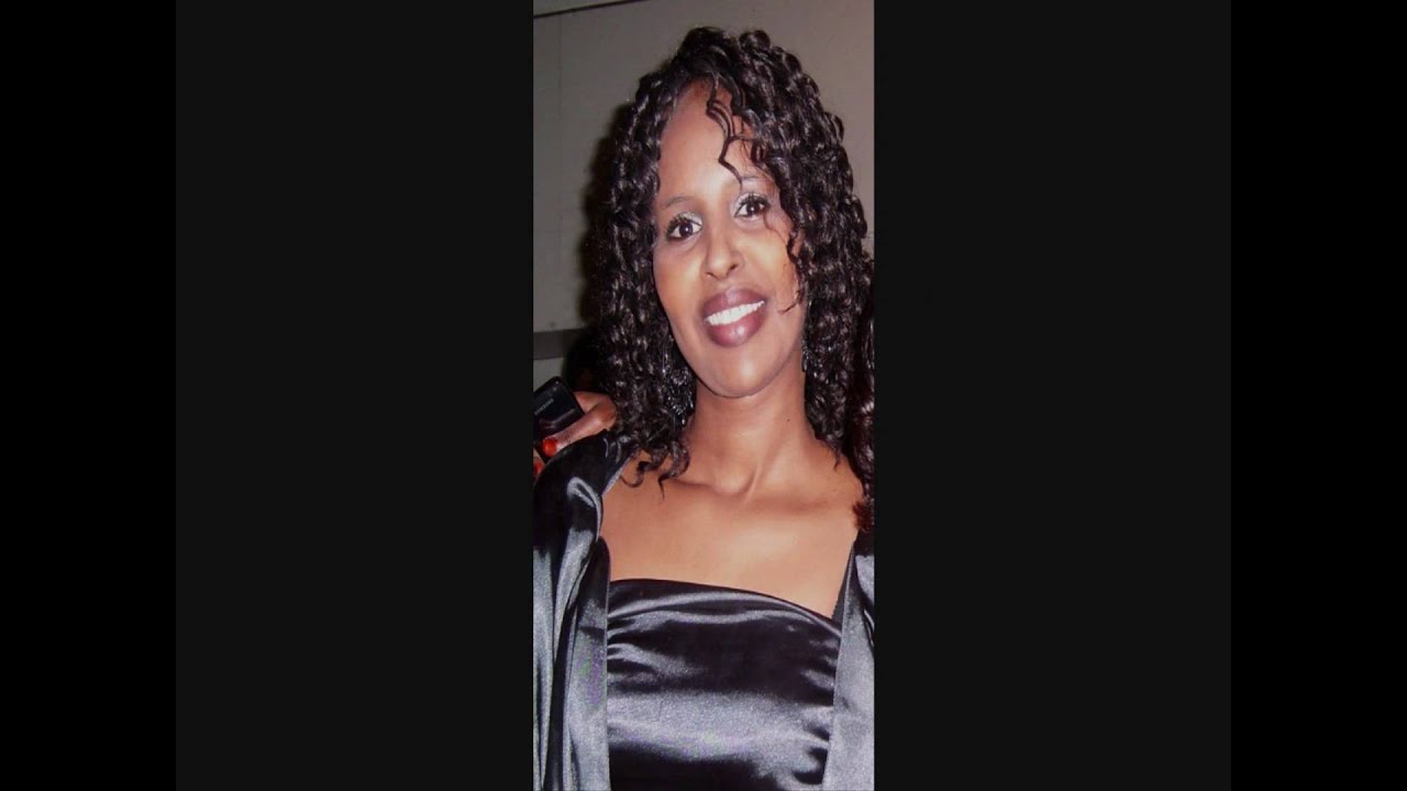 Farhia Fiska iyo Qoomaal_iglan iyo Nuune 2010