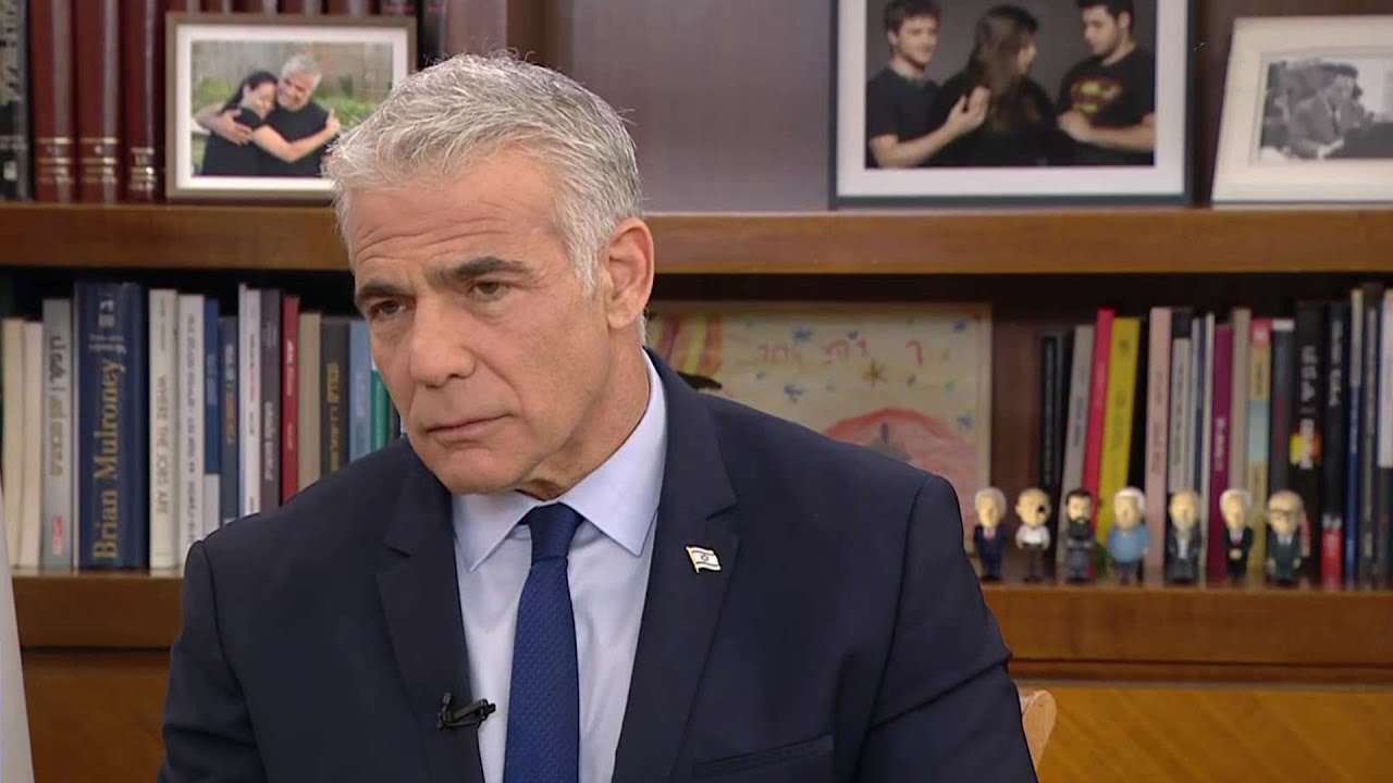 למרות התמיכה במחבלים: לפיד מסרב להתחייב שלא יישען על קולות חד