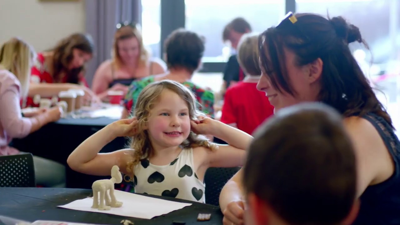 CRAFTING LIVE . - AARDMAN MODEL MAKING WORKSHOP