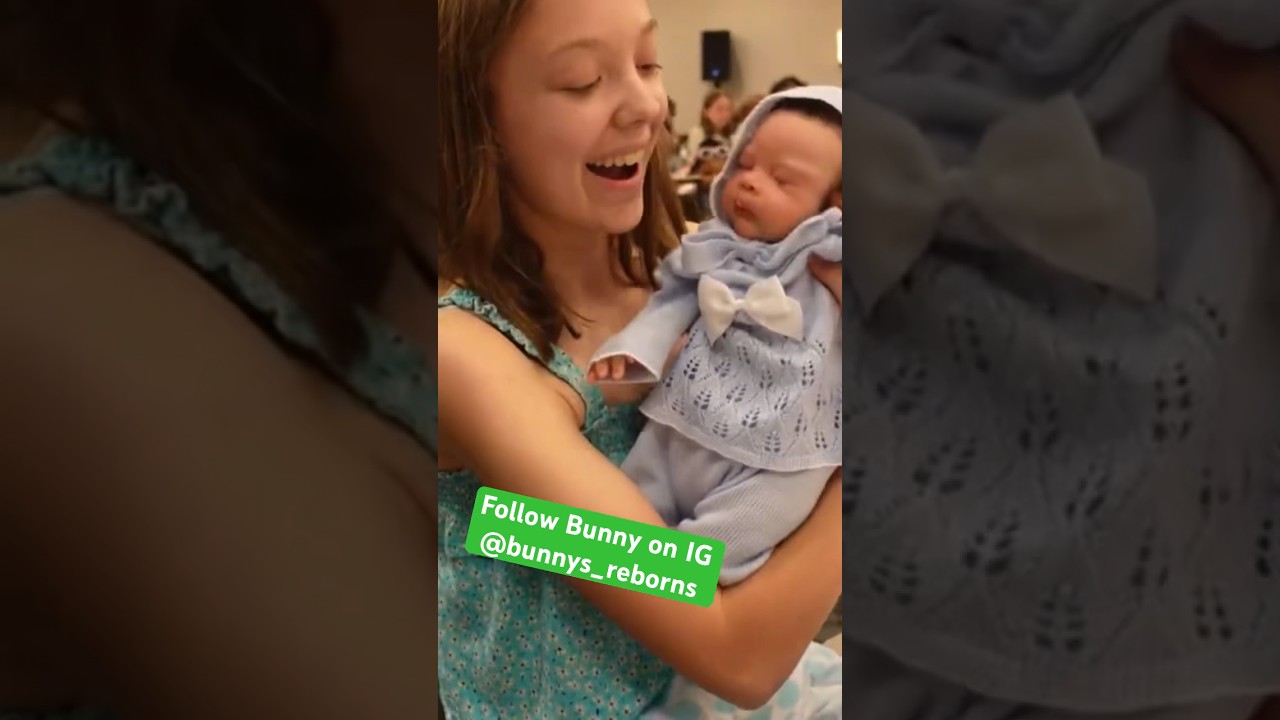 🤩 SHE WON A FREE REBORN BABY DOLL at Dolls of the World Expo!!! #shorts #rebornbaby #reborns