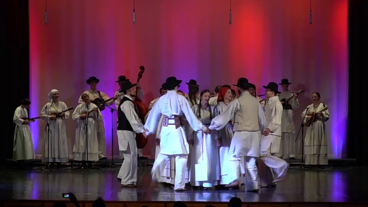 Folklorna skupina KUD Oton Župančič Vinica - V vrtincu sreče