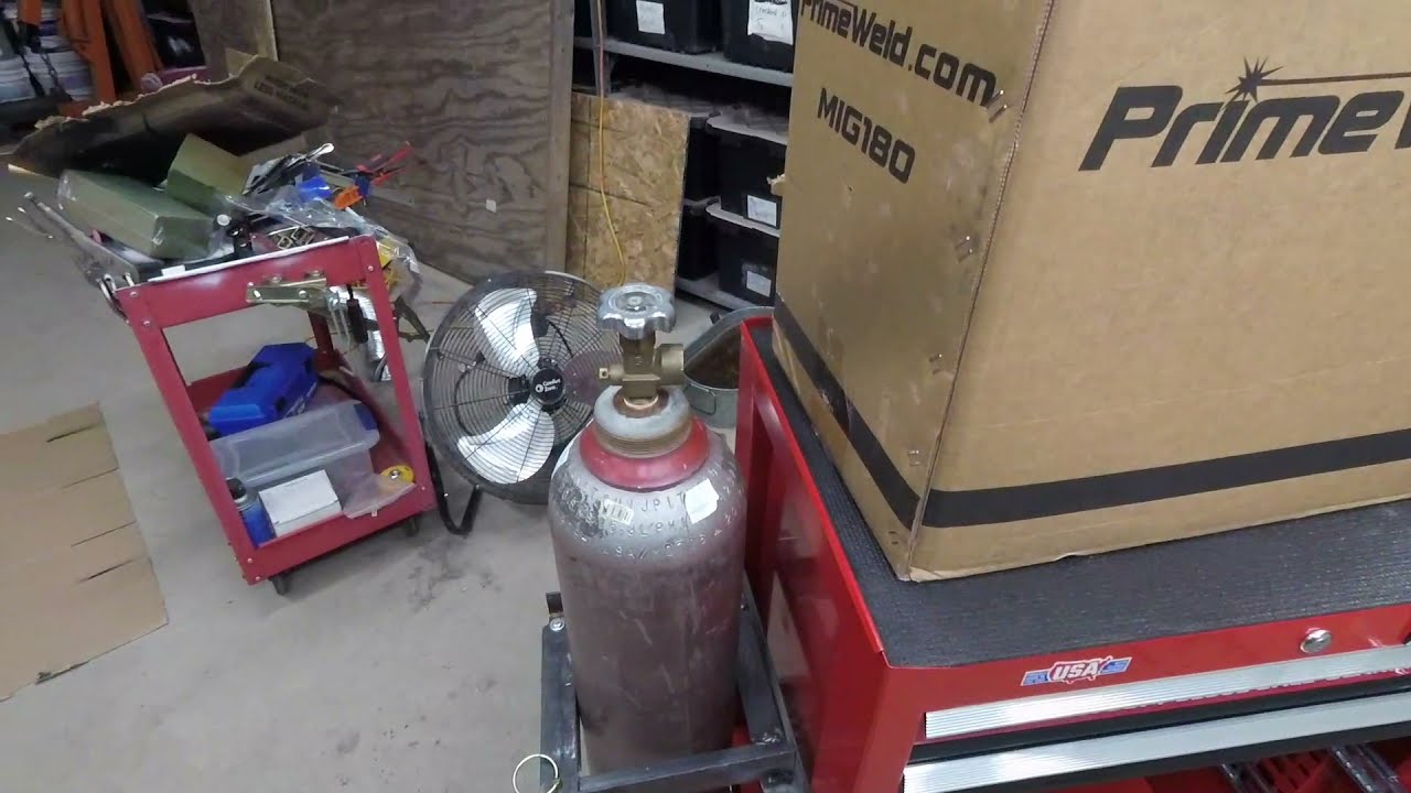 DIY Welding Cart- Craftsman Toolbox plus Angle Iron did the trick!