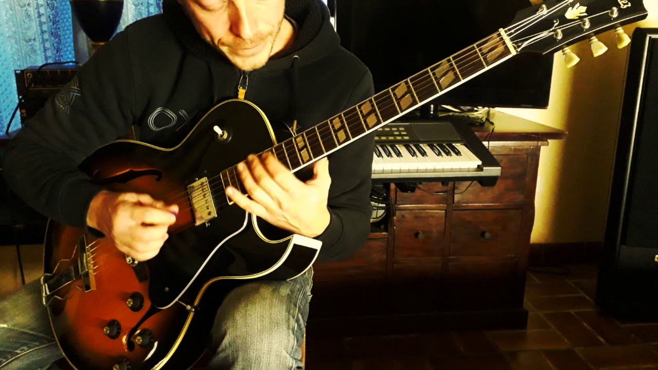 CHEROKEE Guitar - Ibanez 2355 (Gibson es175 copy) - (Adrien Camaret)