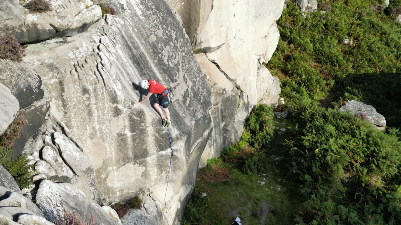 Northumberland Trad - Magic Flute E1 5b - Back Bowden