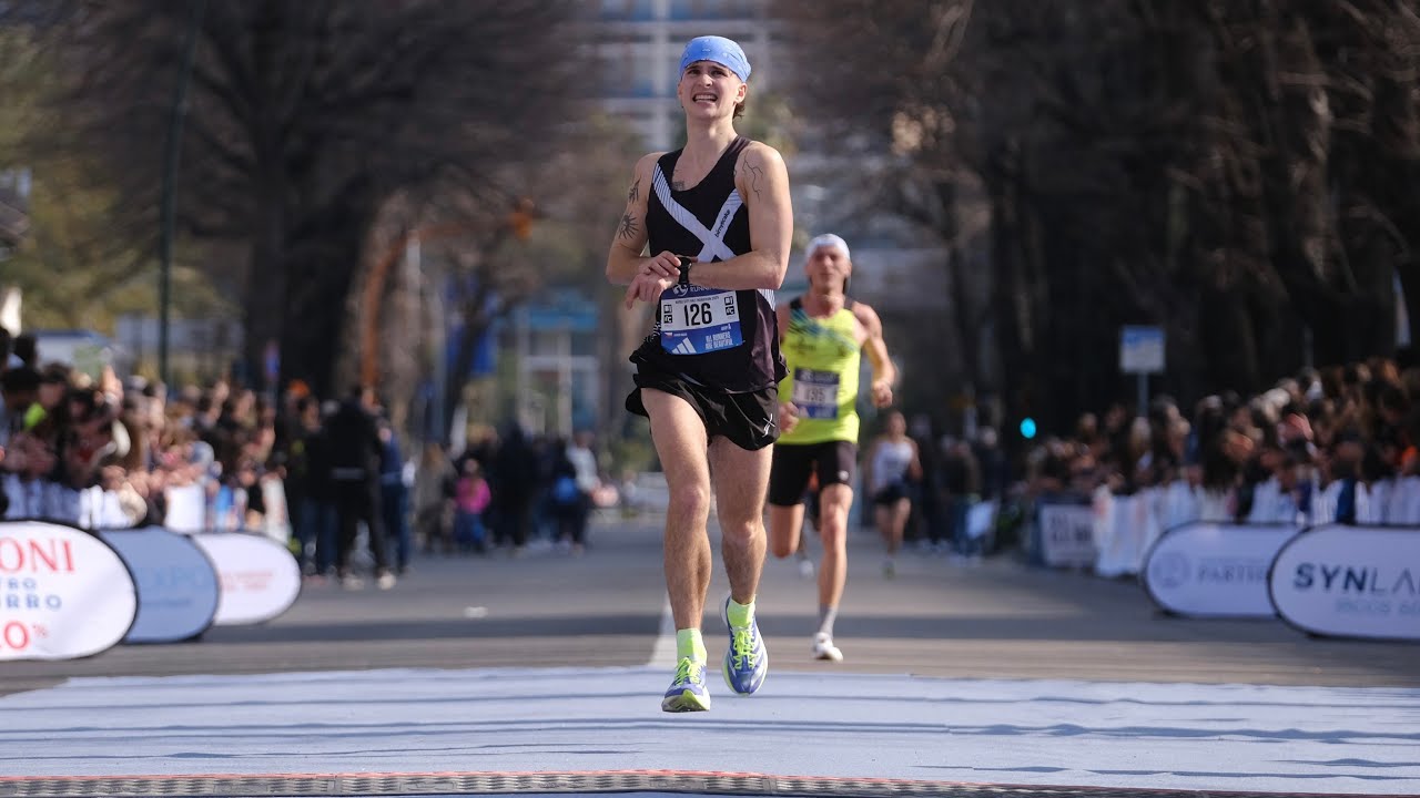 🥇MŮJ PRVNÍ PŮLMARATON | NEAPOL 2025 | EXTRÉMNÍ ČAS! ⏱️🔥