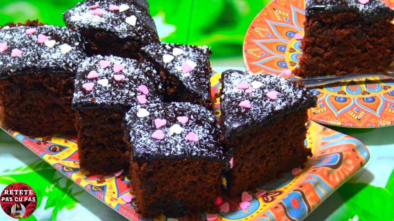 Negresa de Post sau Prajitura de Post cu Nuca Gem si Glazura de Cacao Retete de Prajituri de Post